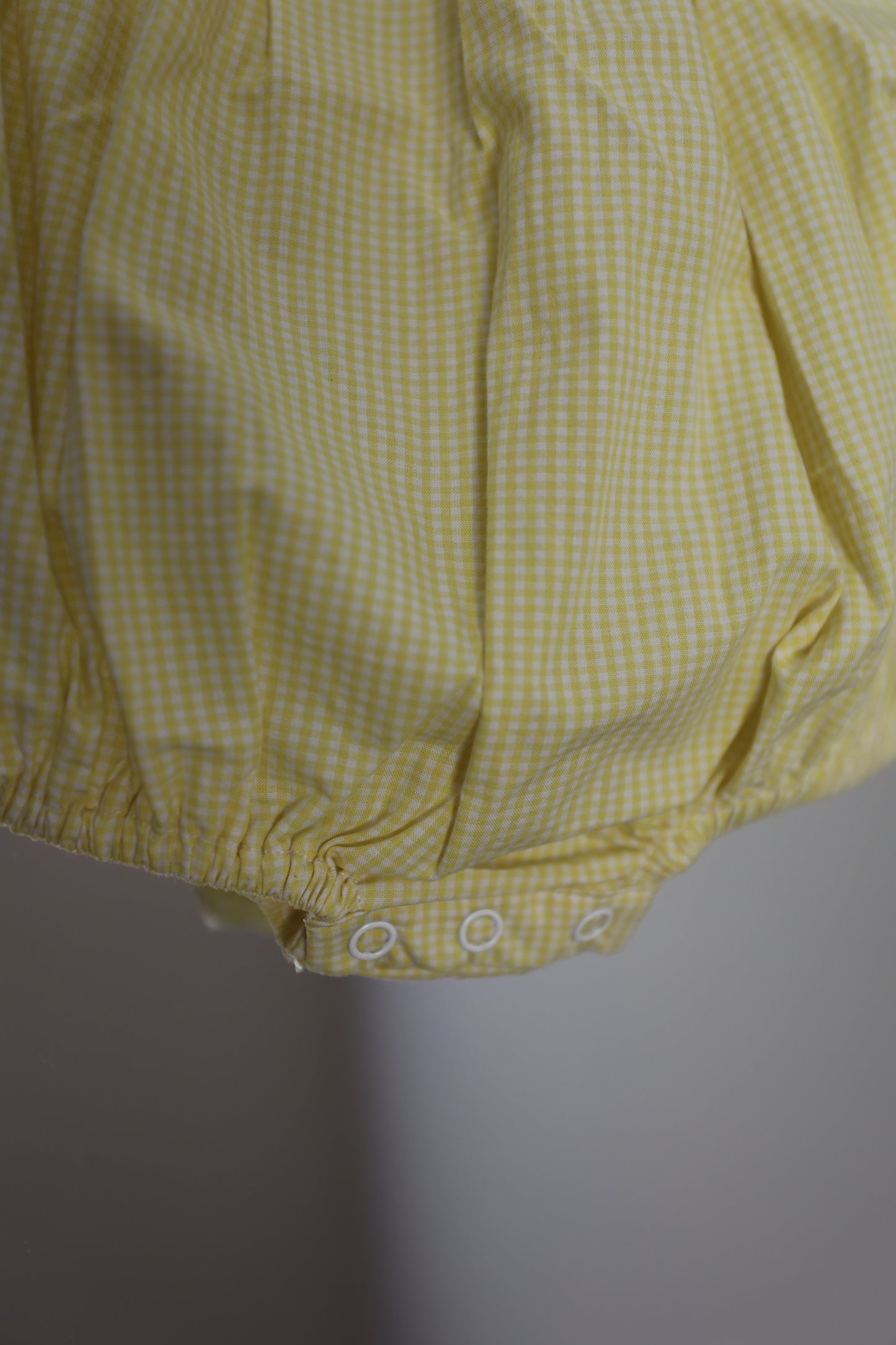 Hole In One Checkered Yellow Golf Bubble