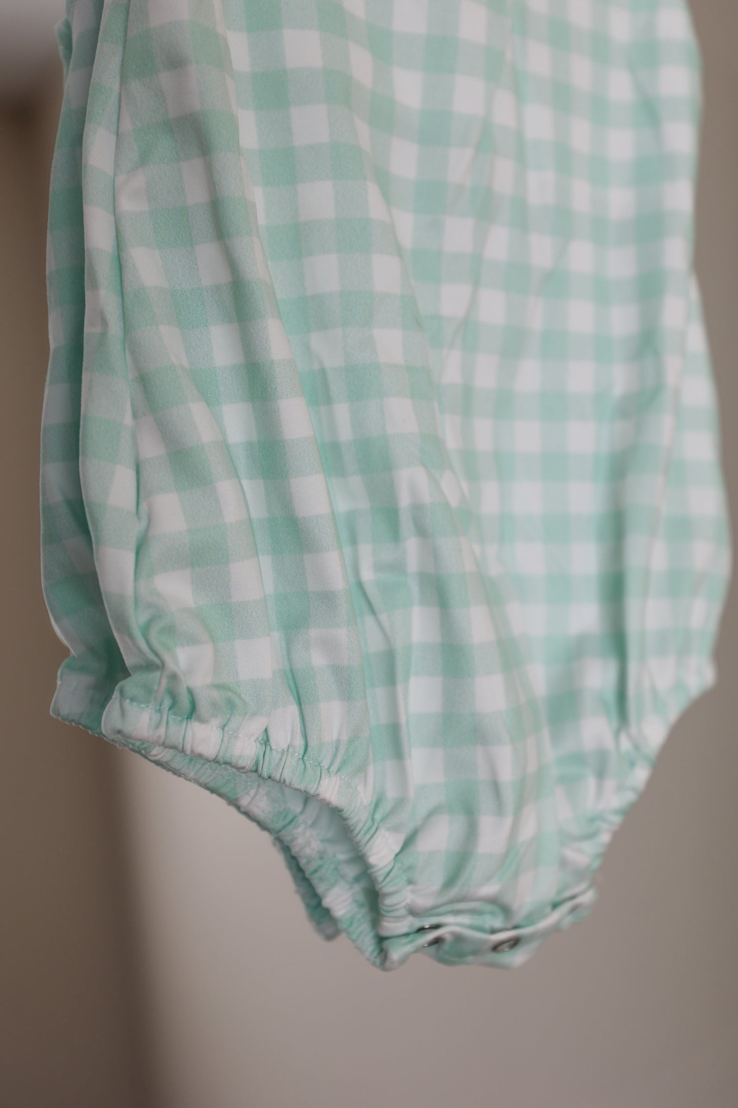 Spring Days Checkered Unisex Bubble