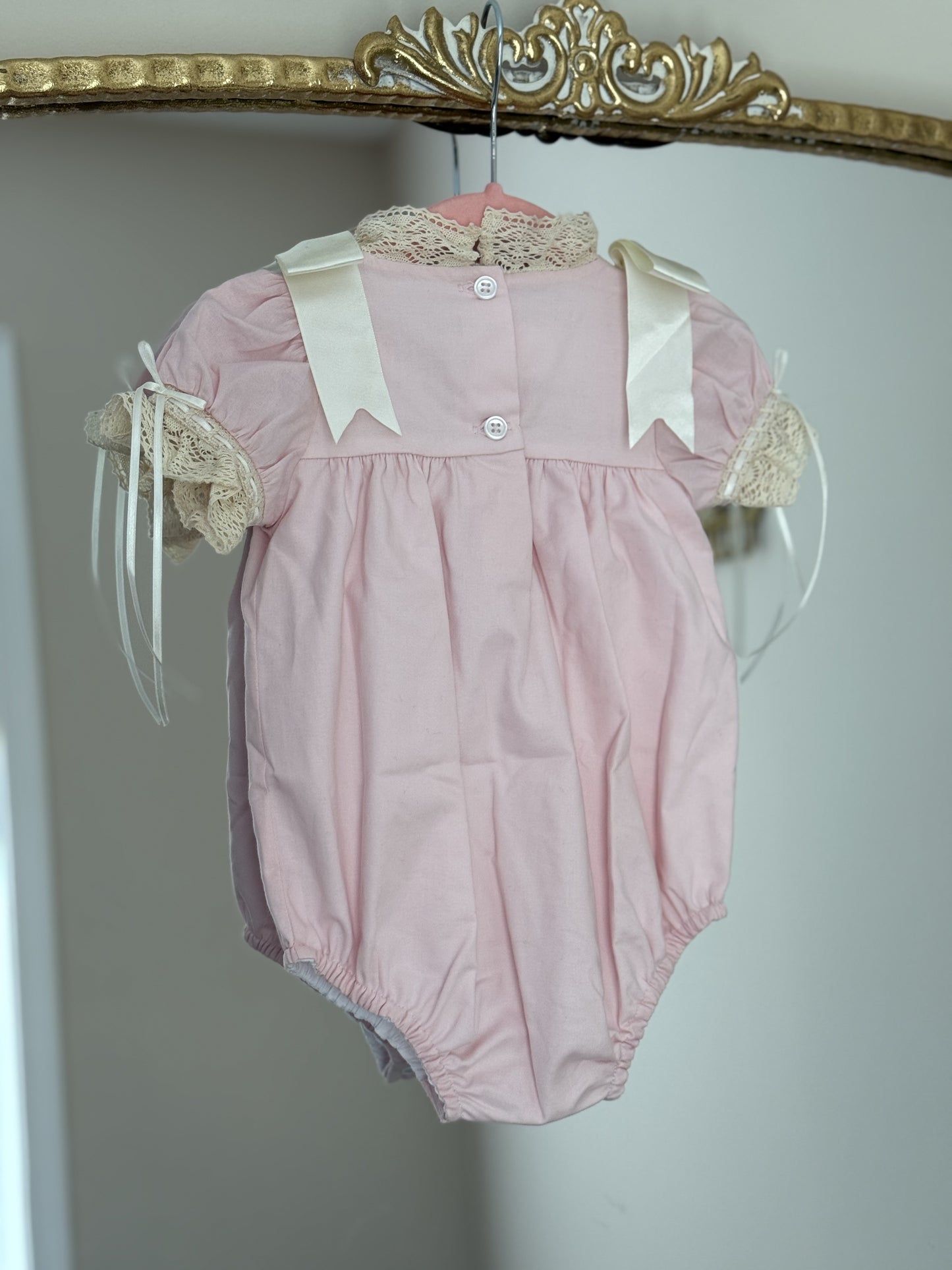 Whimsical Pink Heirloom Bubble