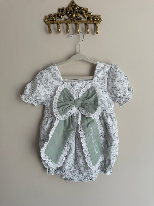 Worthy is the Lamb bubble