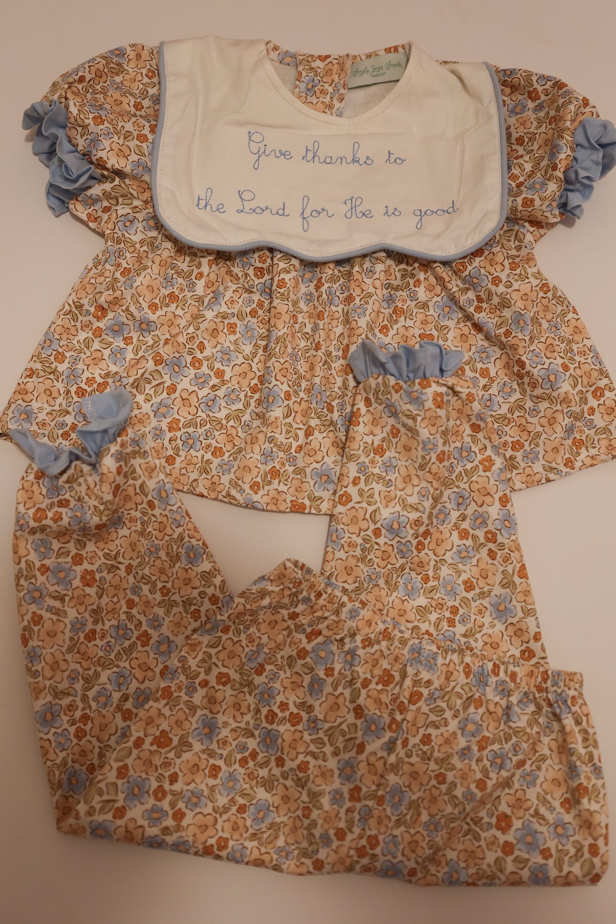 Give Thanks To The Lord Girl’s Set READY TO SHIP